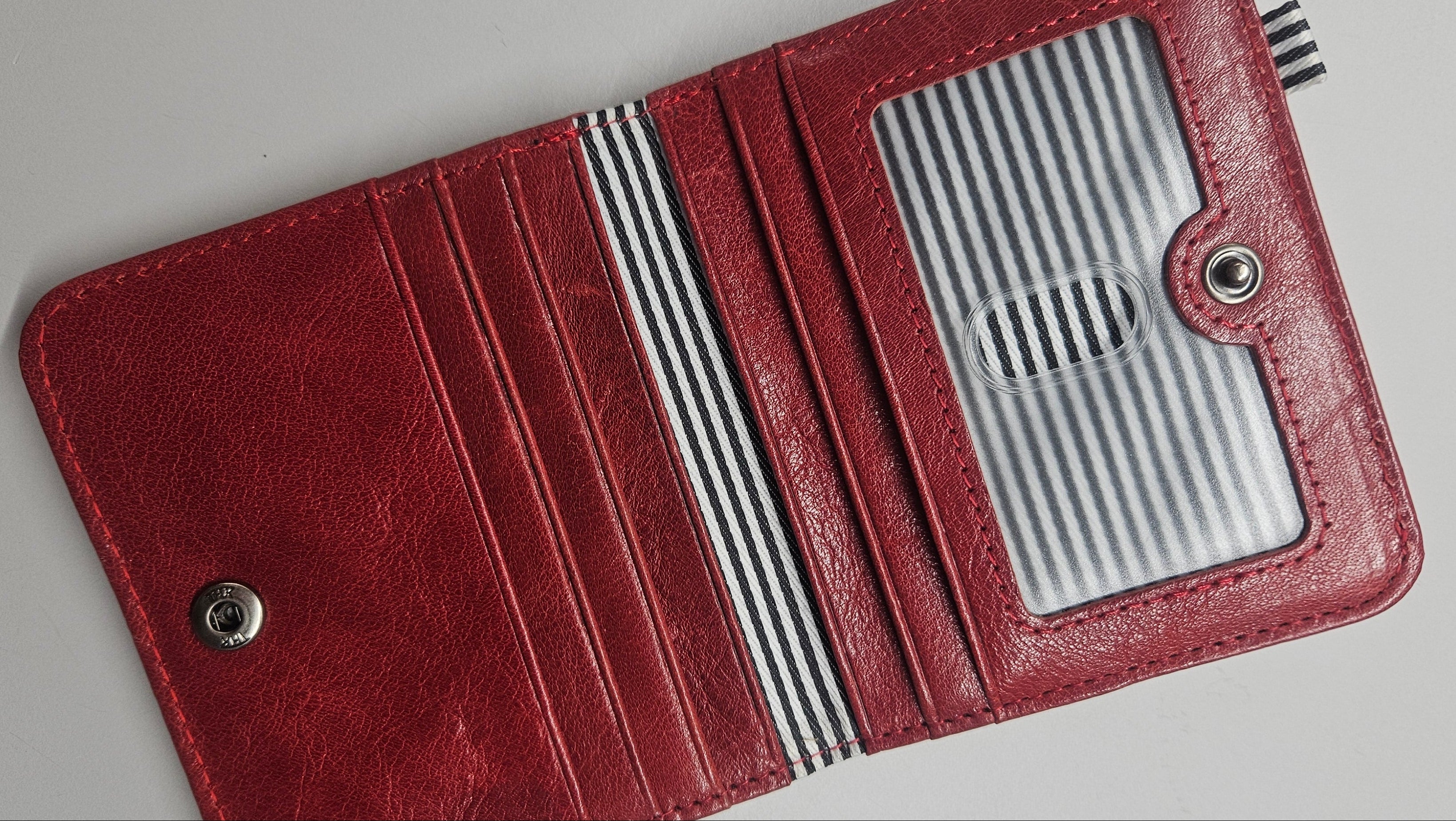 Bramante Bi-Fold Wallet - Red