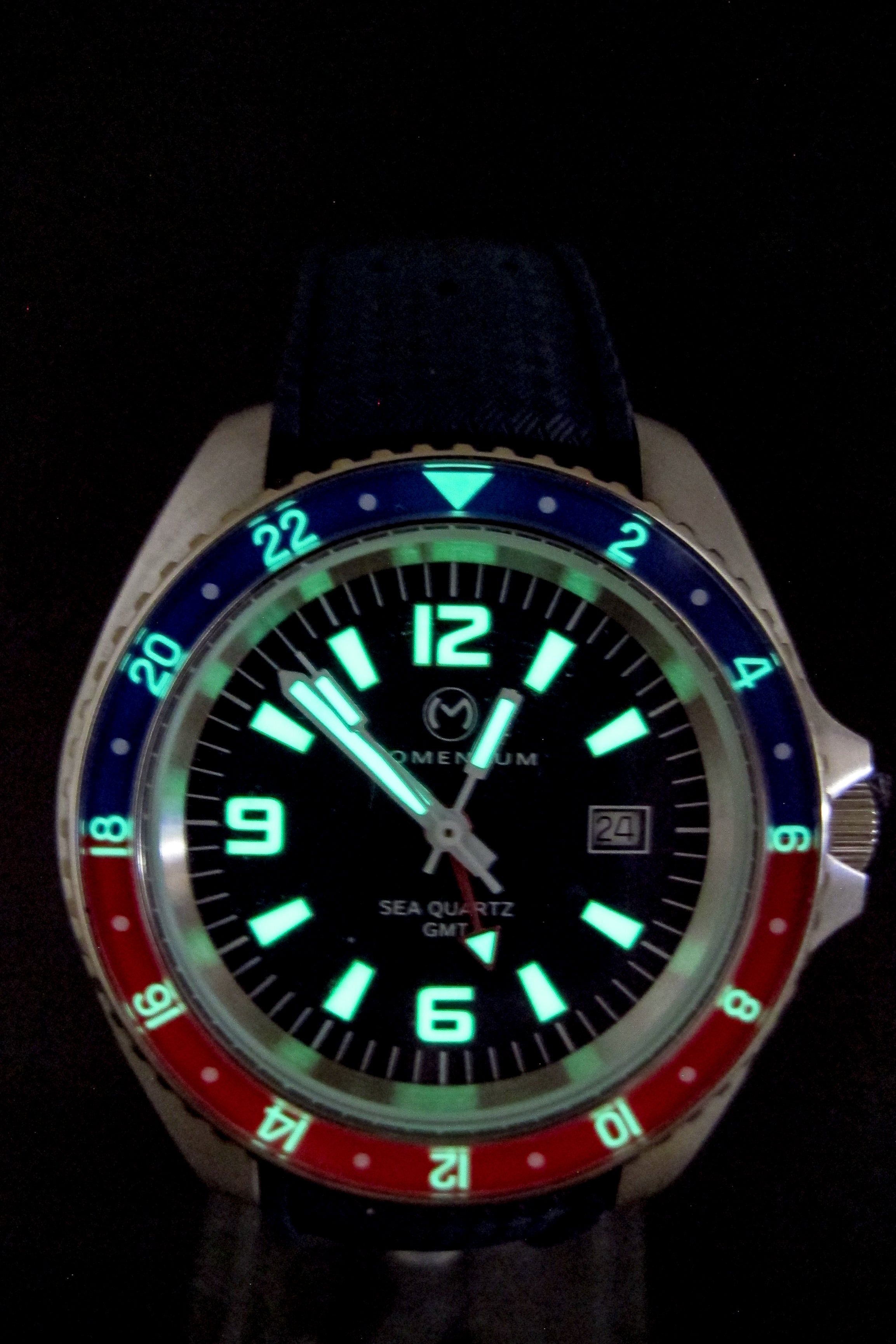 Sea Quartz 30 GMT