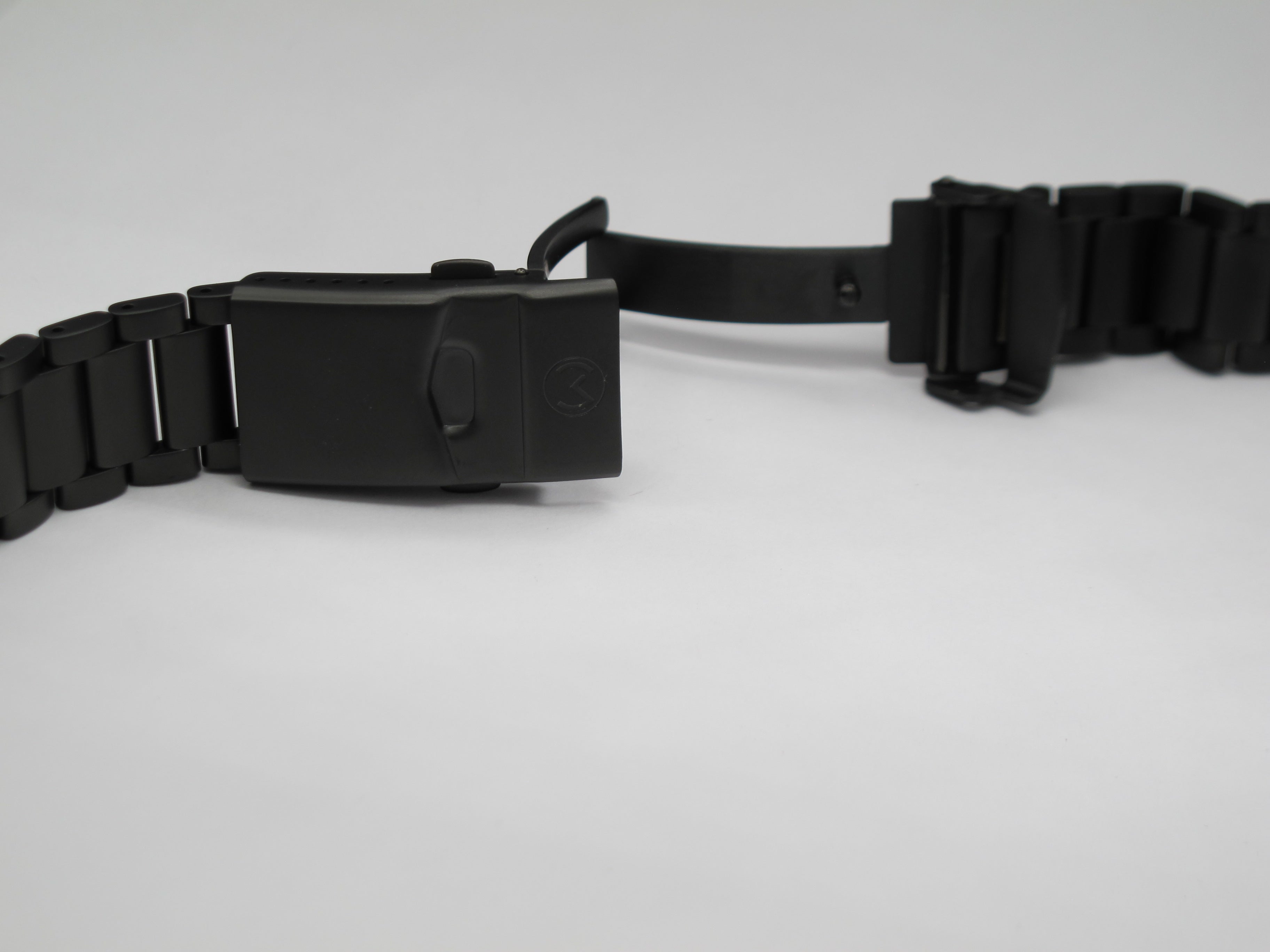 UDT Black-Ion Bracelet 20mm