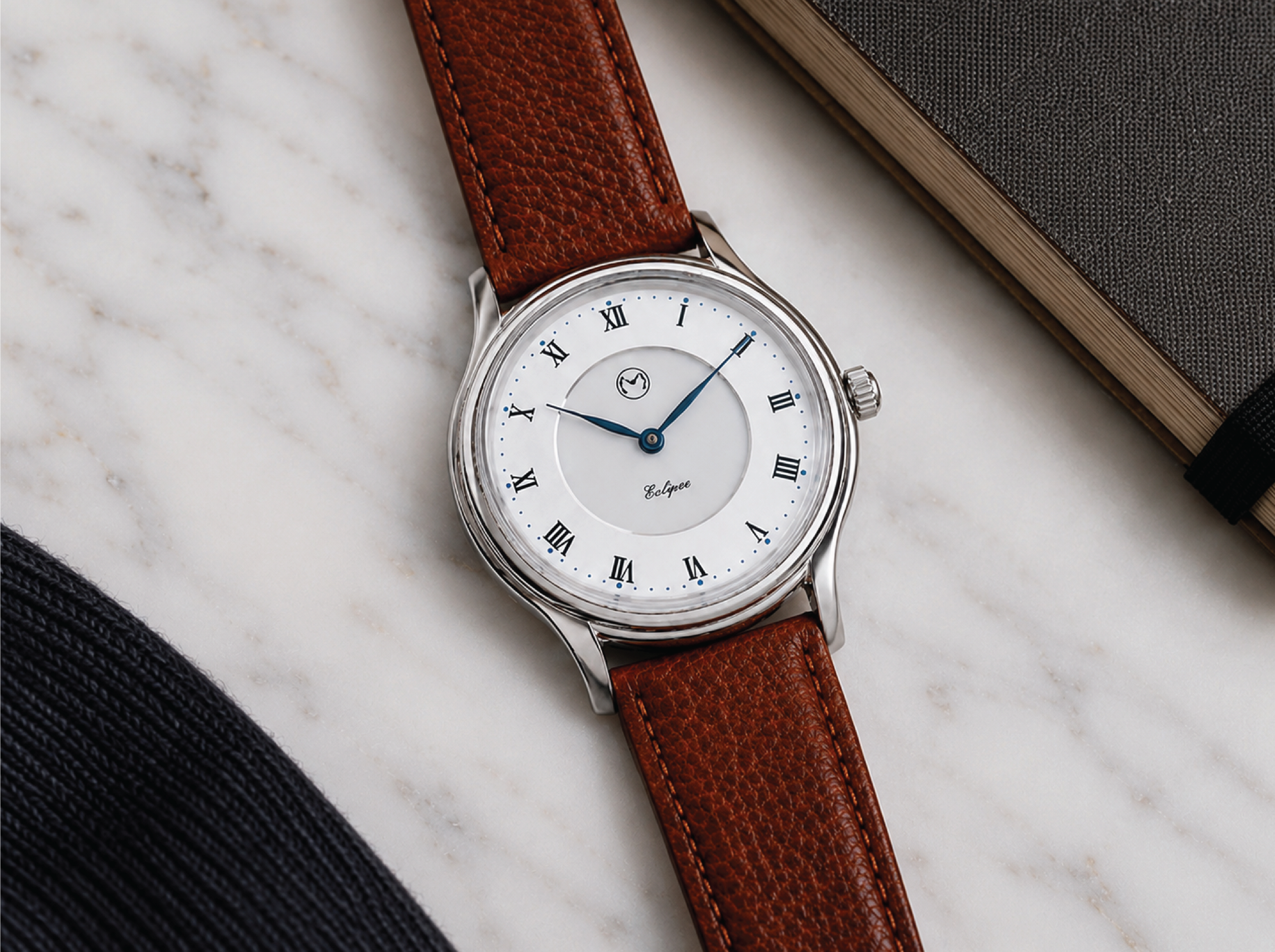 Lugano Eclipse Solar 36 MM Steel + Free Leather Band