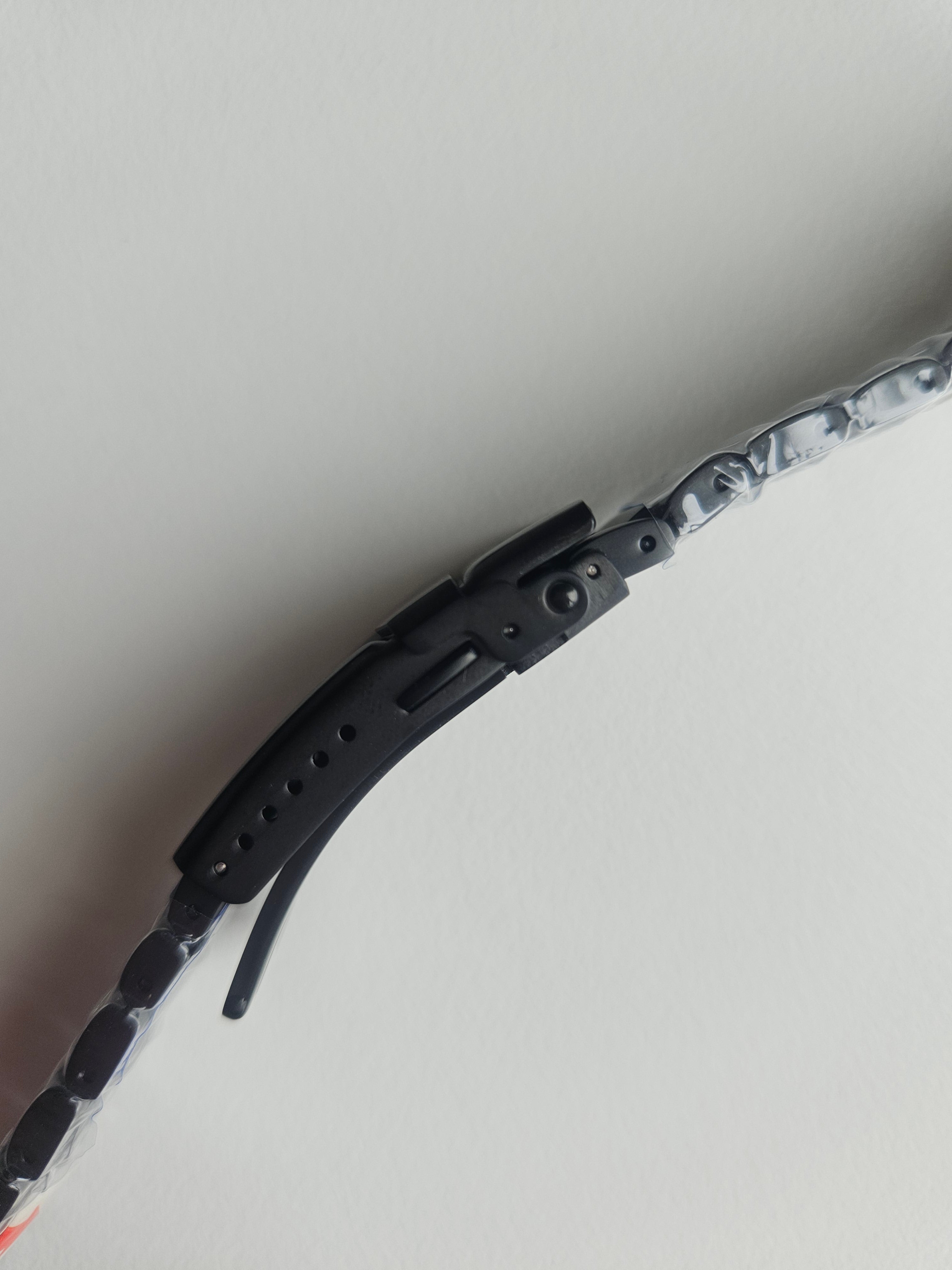 UDT Black-Ion Bracelet 20mm