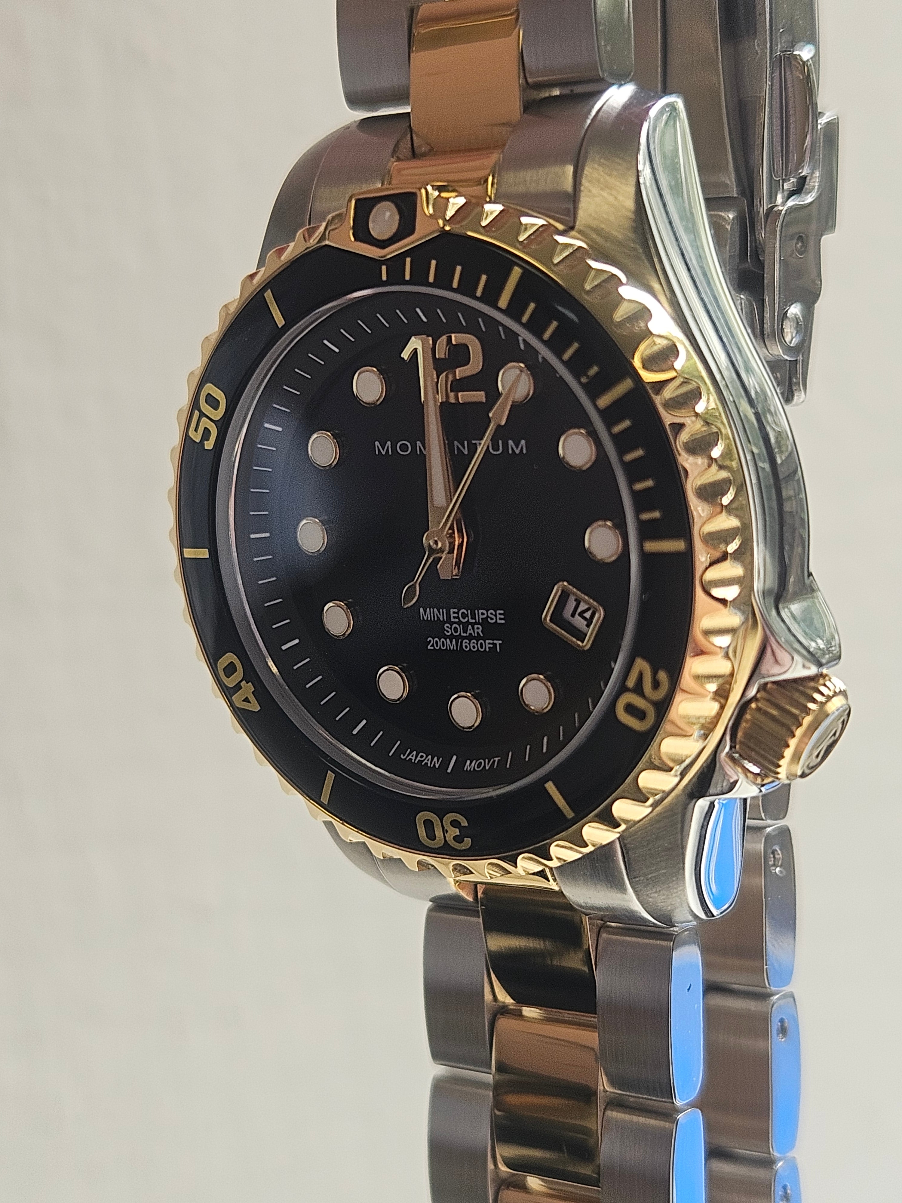 Champagne Mini Eclipse [30mm] - Black/Two-Tone