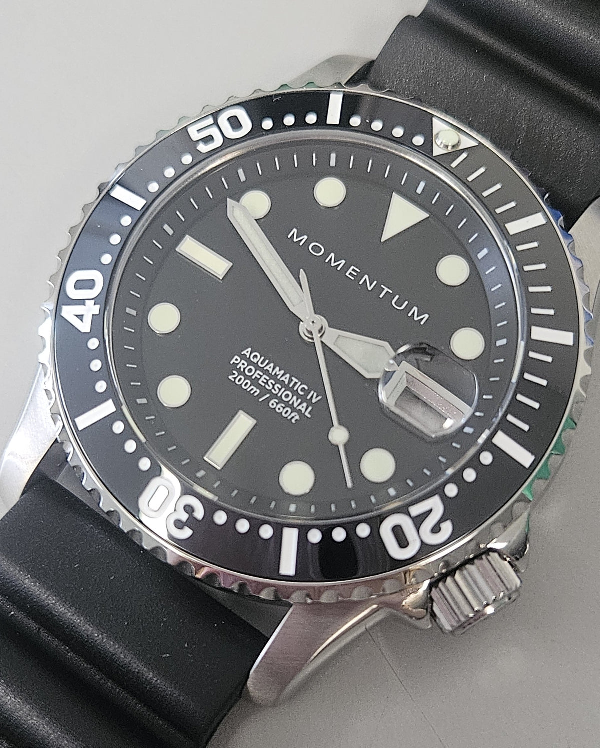 Aquamatic IV [42mm] - Black