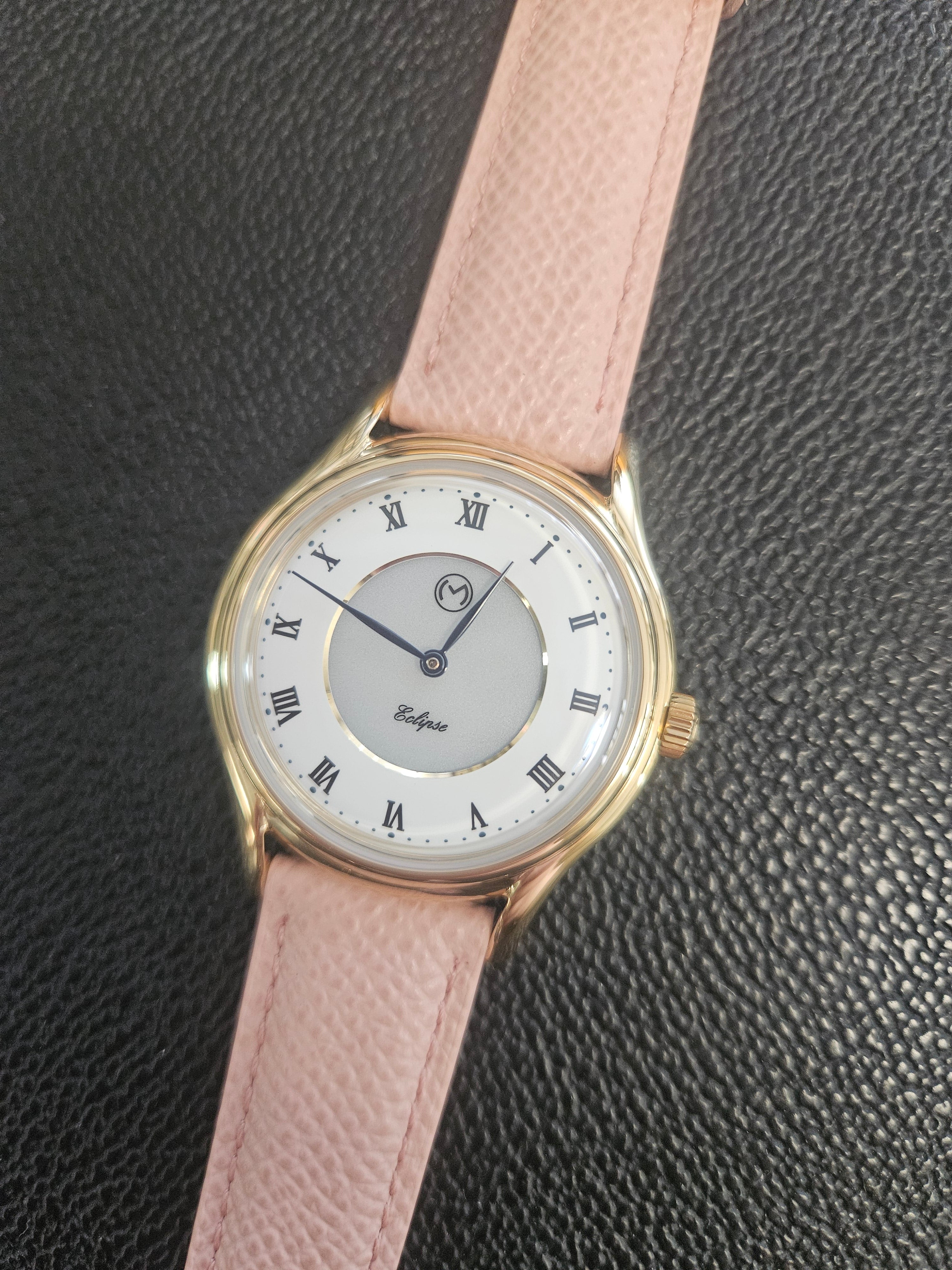 Lugano Eclipse Solar [36 MM] Yellow Gold
