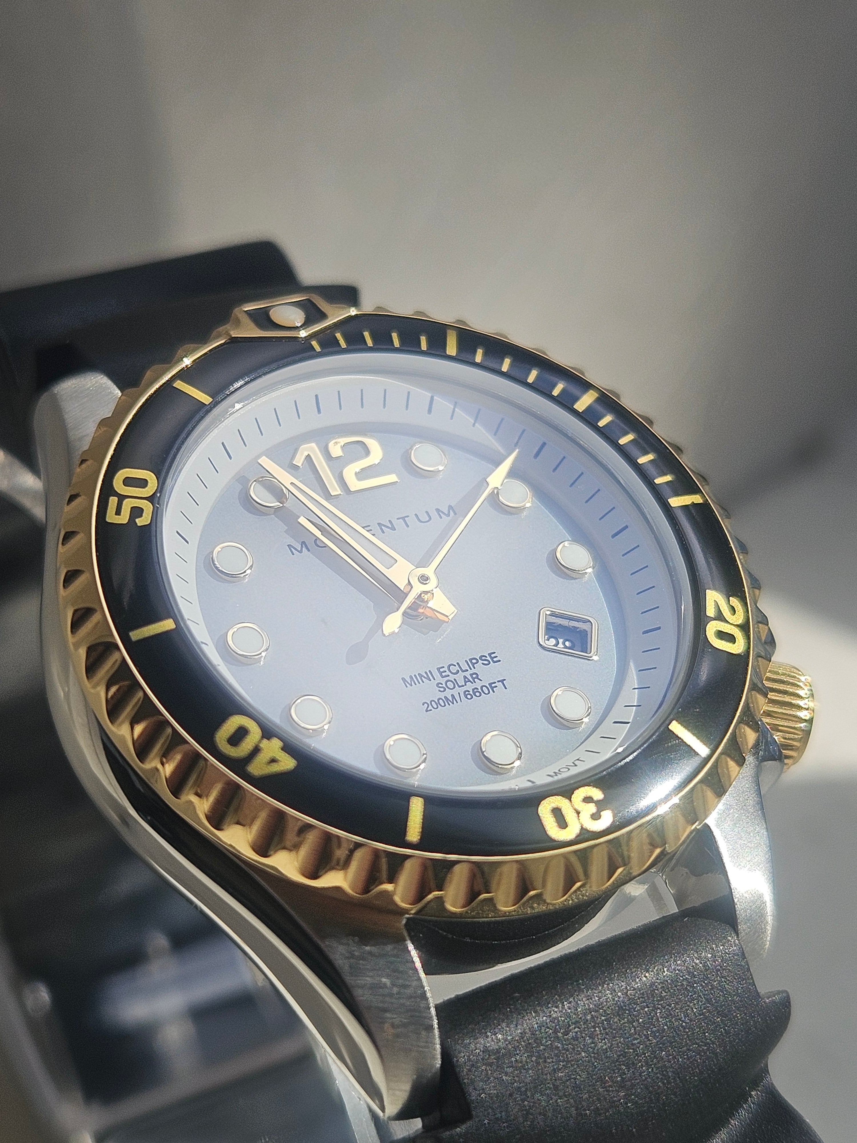 Champagne Mini Eclipse [30mm] - White/Two-Tone