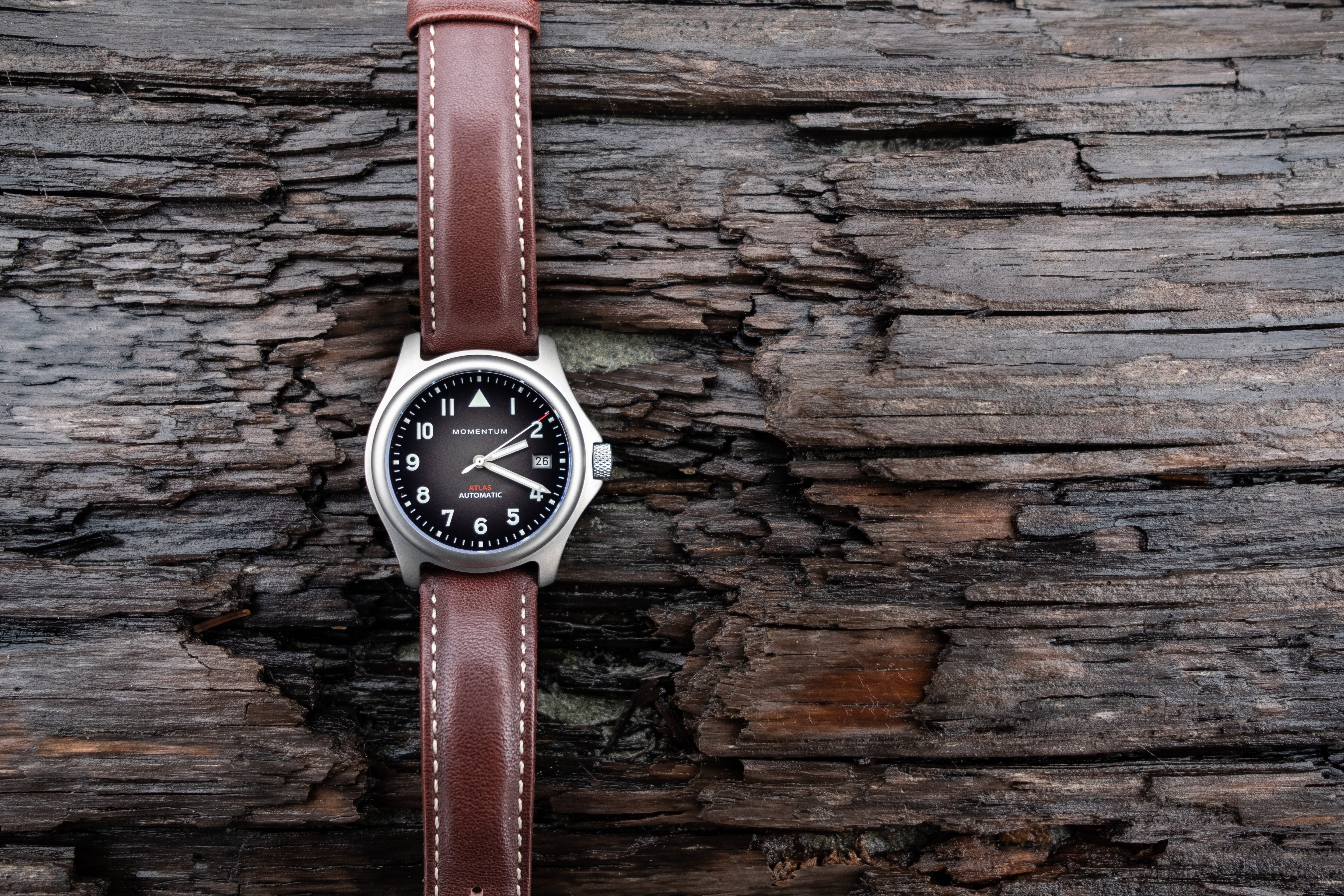 Atlas Automatic Gradient Black [38mm]