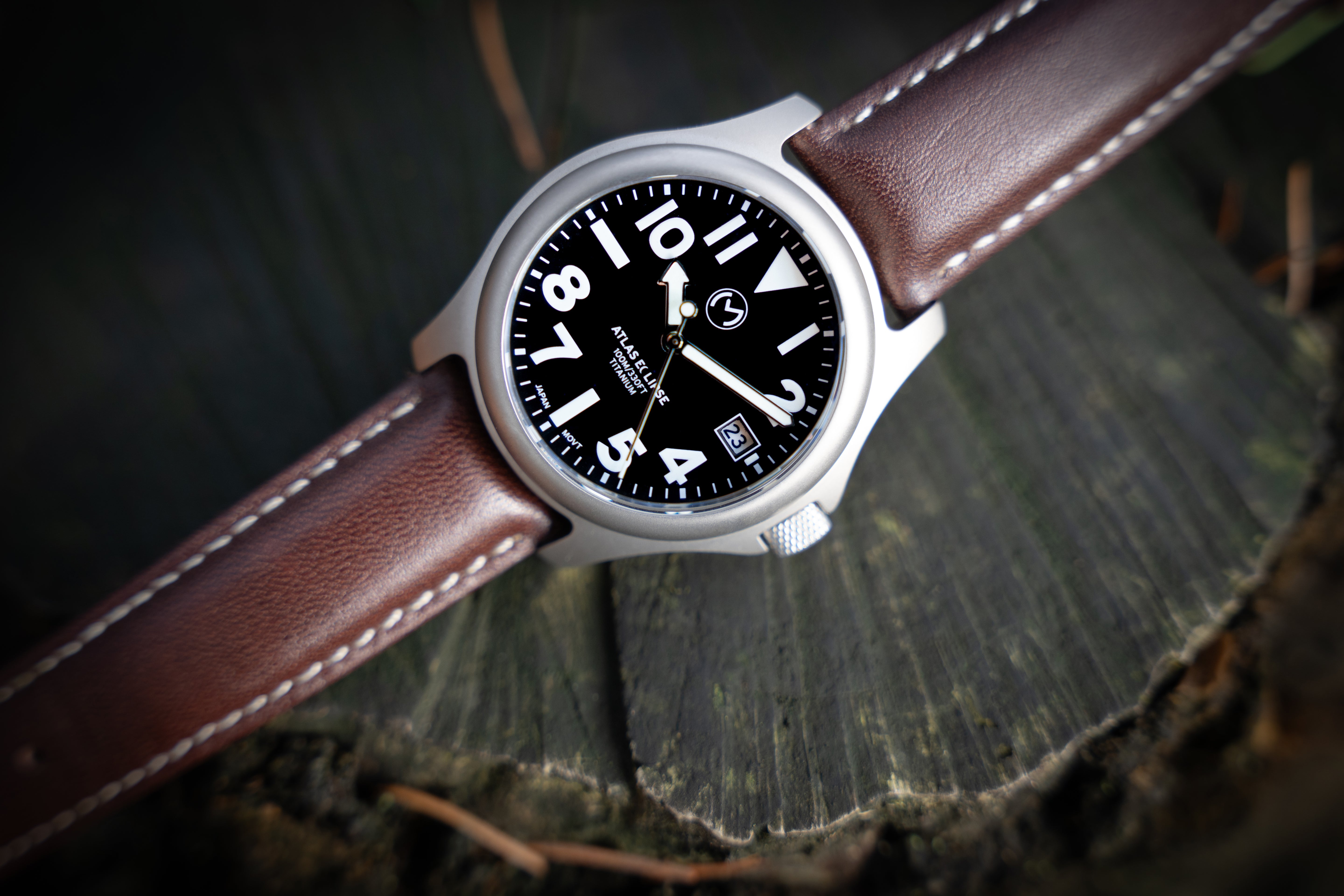 Atlas Eclipse Solar Black Dial [38mm]