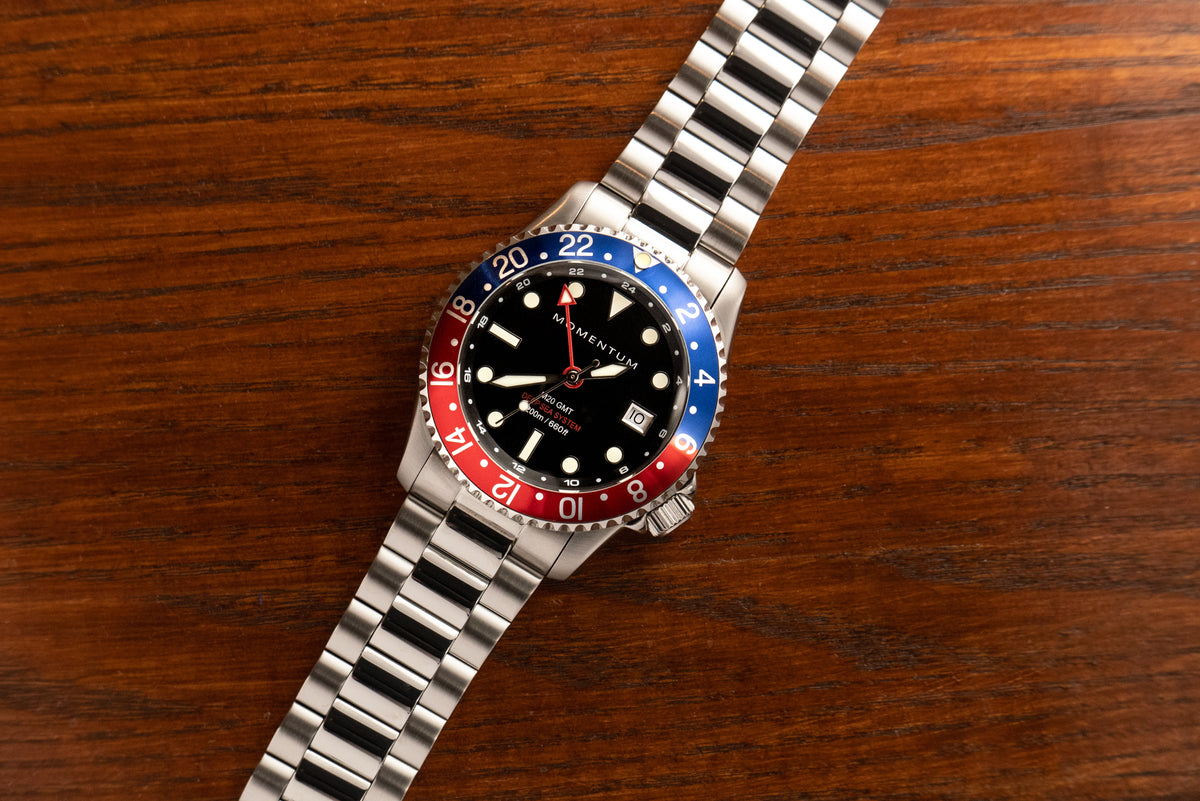 M20 GMT [42mm] - Red