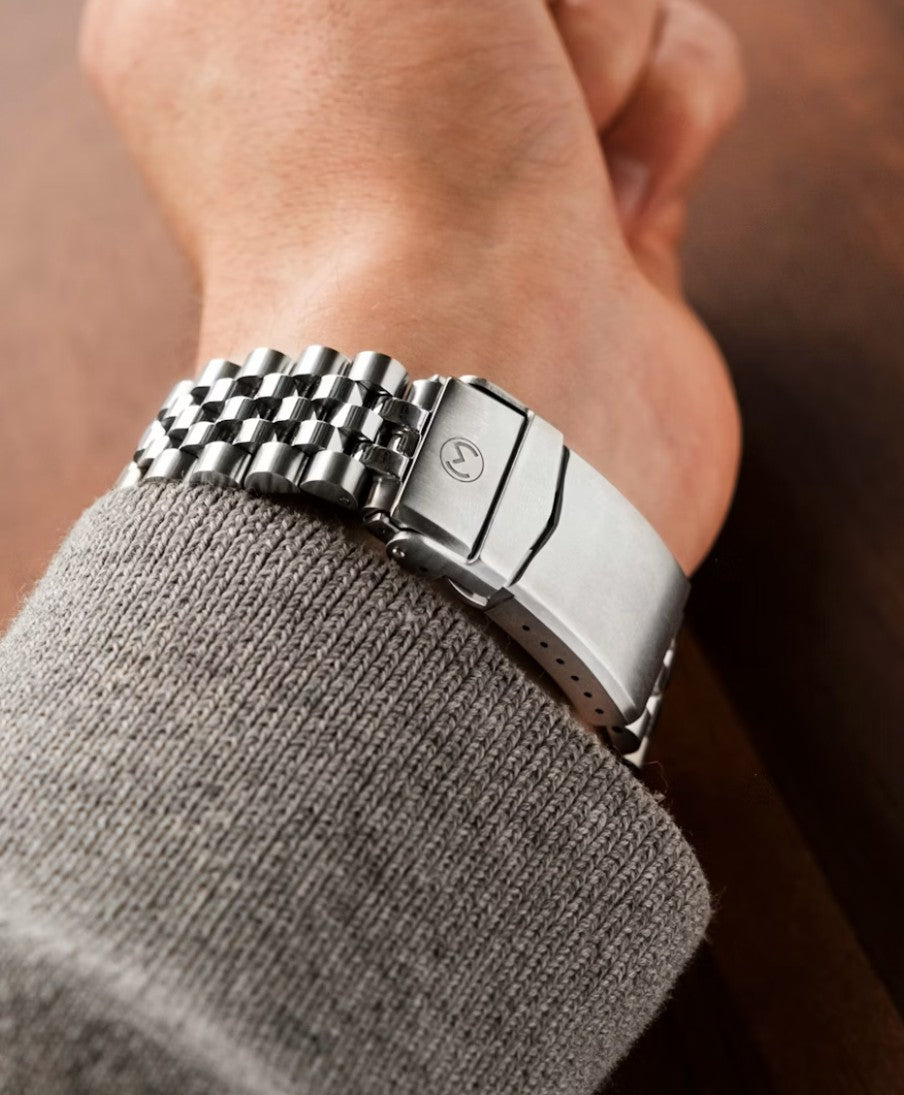 Sea Quartz 30 [42mm] - Black