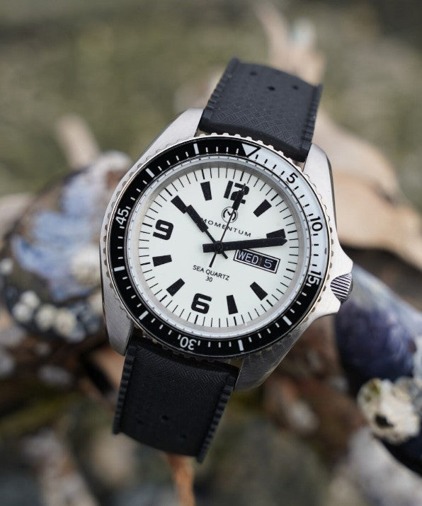 Sea Quartz 'Orca' Full Lume [42mm]