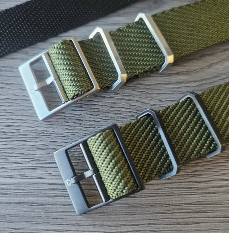 Bracelet en nylon zoulou 20 mm 