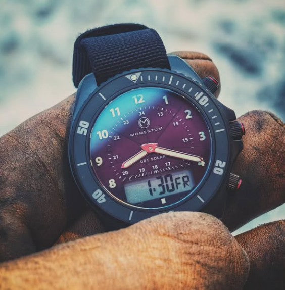 UDT Black-Ion Arabic Numeral [42mm]