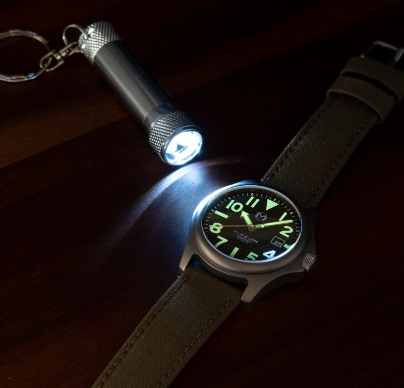 Atlas Eclipse Solar Black Dial [38mm]