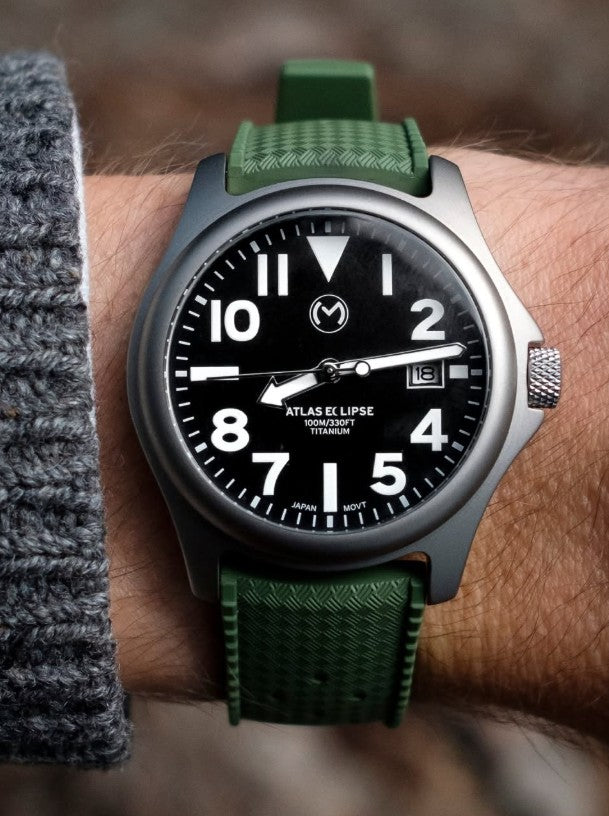 Atlas Eclipse Solar Black Dial [38mm]