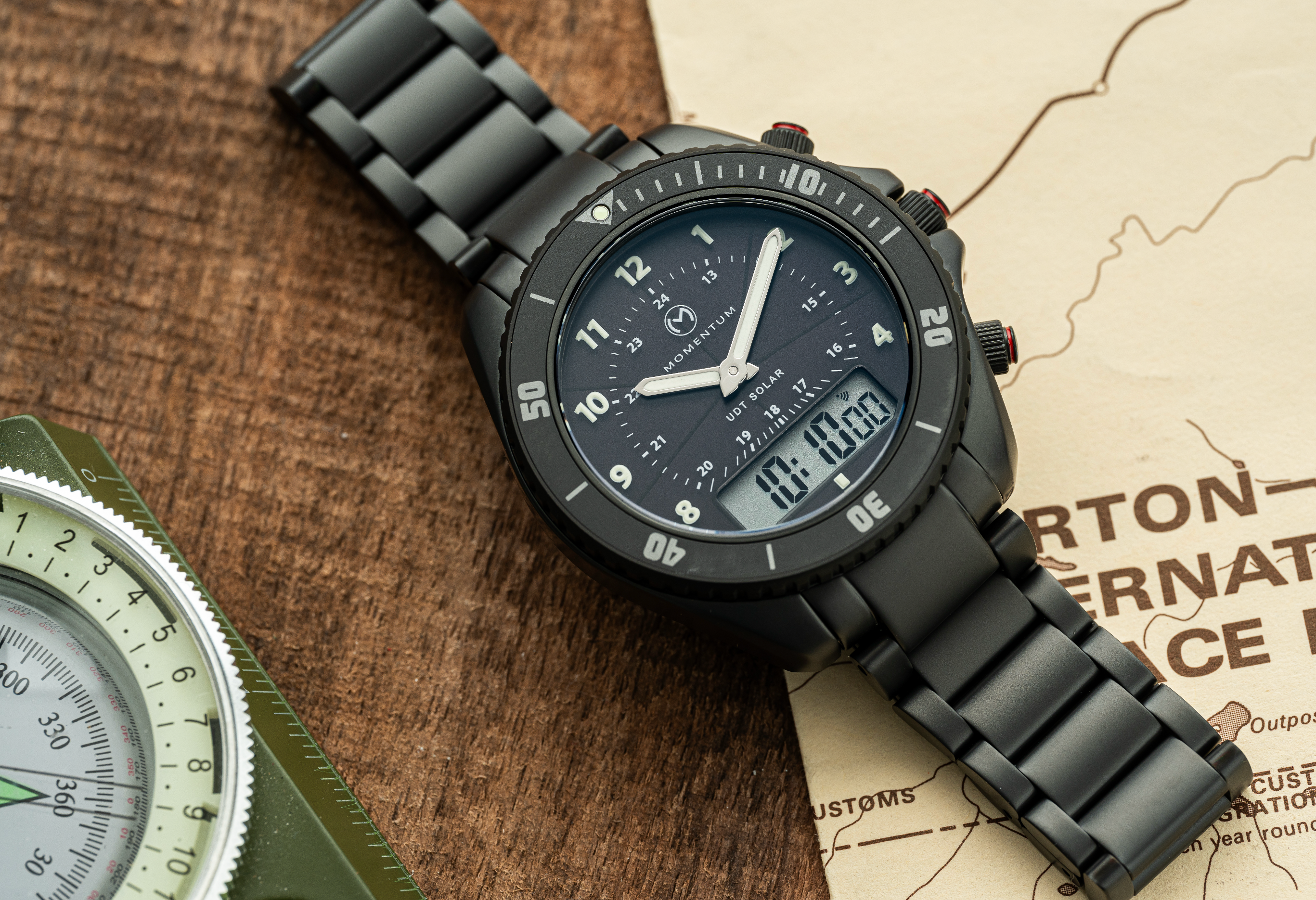 UDT Black-Ion Arabic Numeral [42mm]