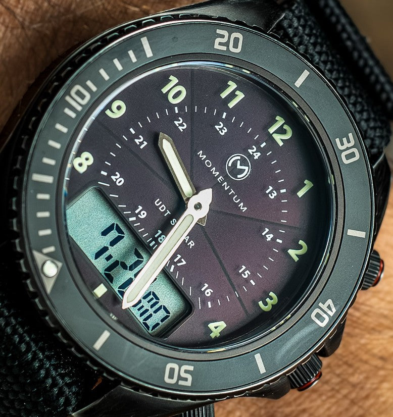 UDT Black-Ion Arabic Numeral [42mm]