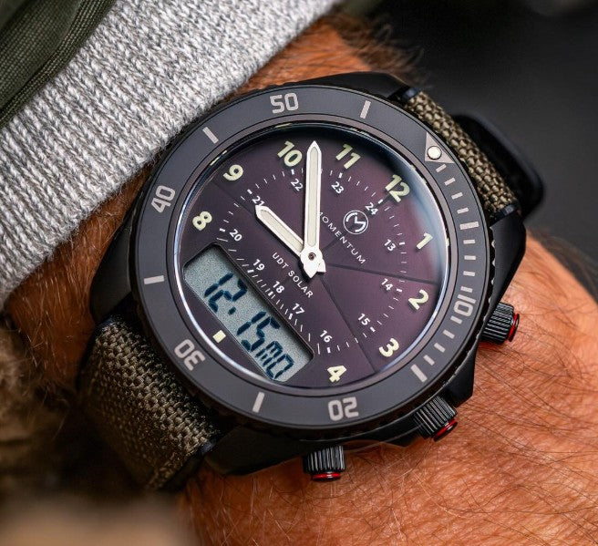 UDT Black-Ion Arabic Numeral [42mm]