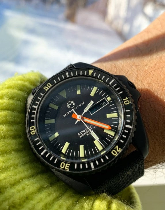 SQ30 Eclipse Solaire Noir-Ion [42mm]