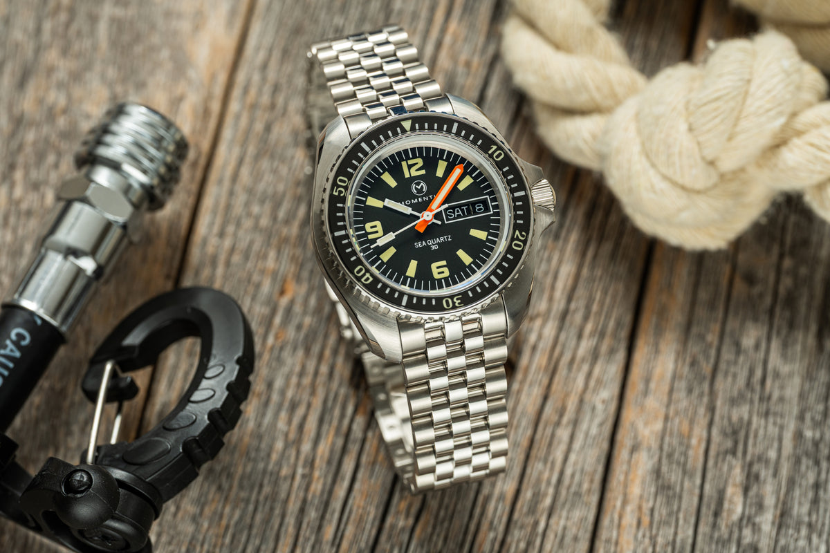 Sea Quartz 30 Heritage - Black Dial [38mm]