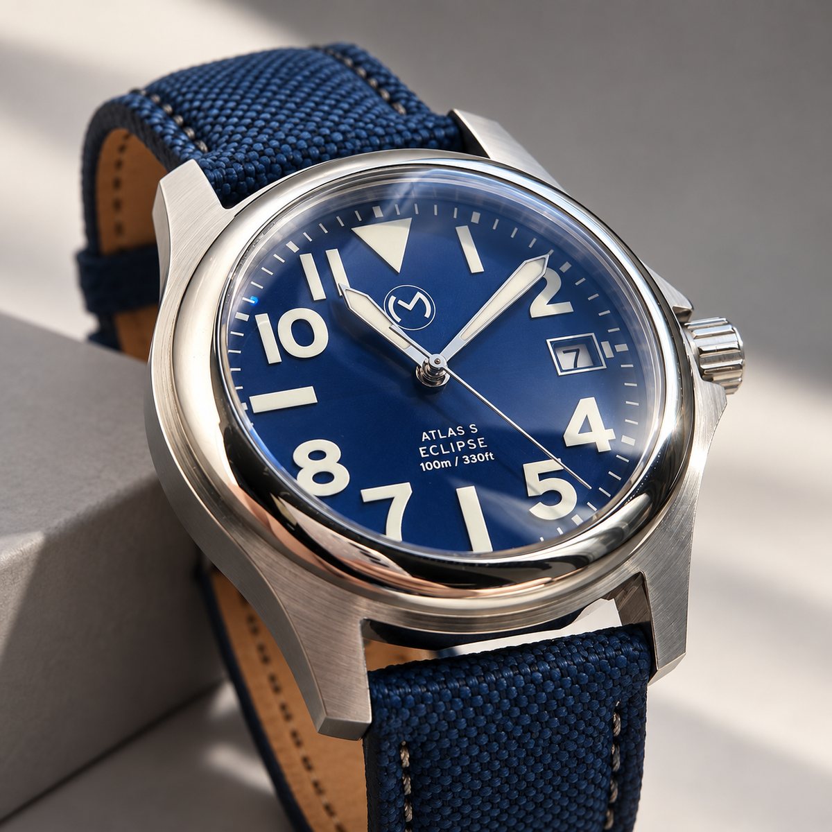 Atlas Eclipse Solar Blue Dial [38mm]