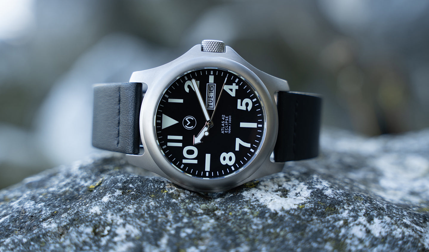 Atlas Eclipse [42mm] | Solar Titanium Field Watch