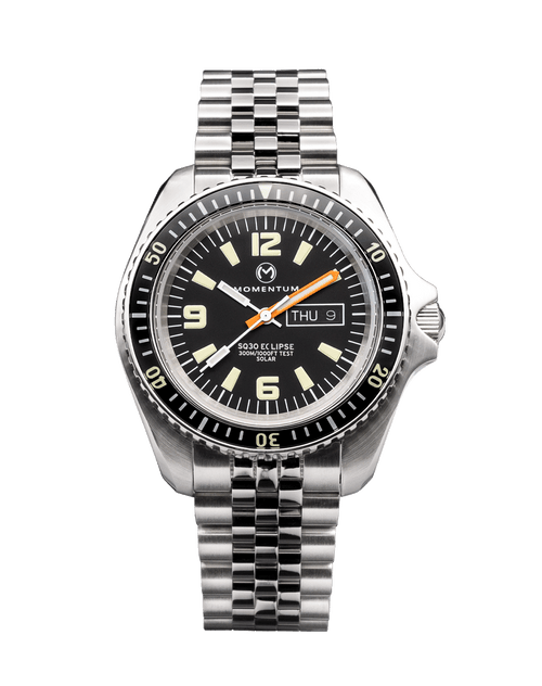 Momentum Sea Quartz 30 Eclipse Solar Stainless Steel 42mm