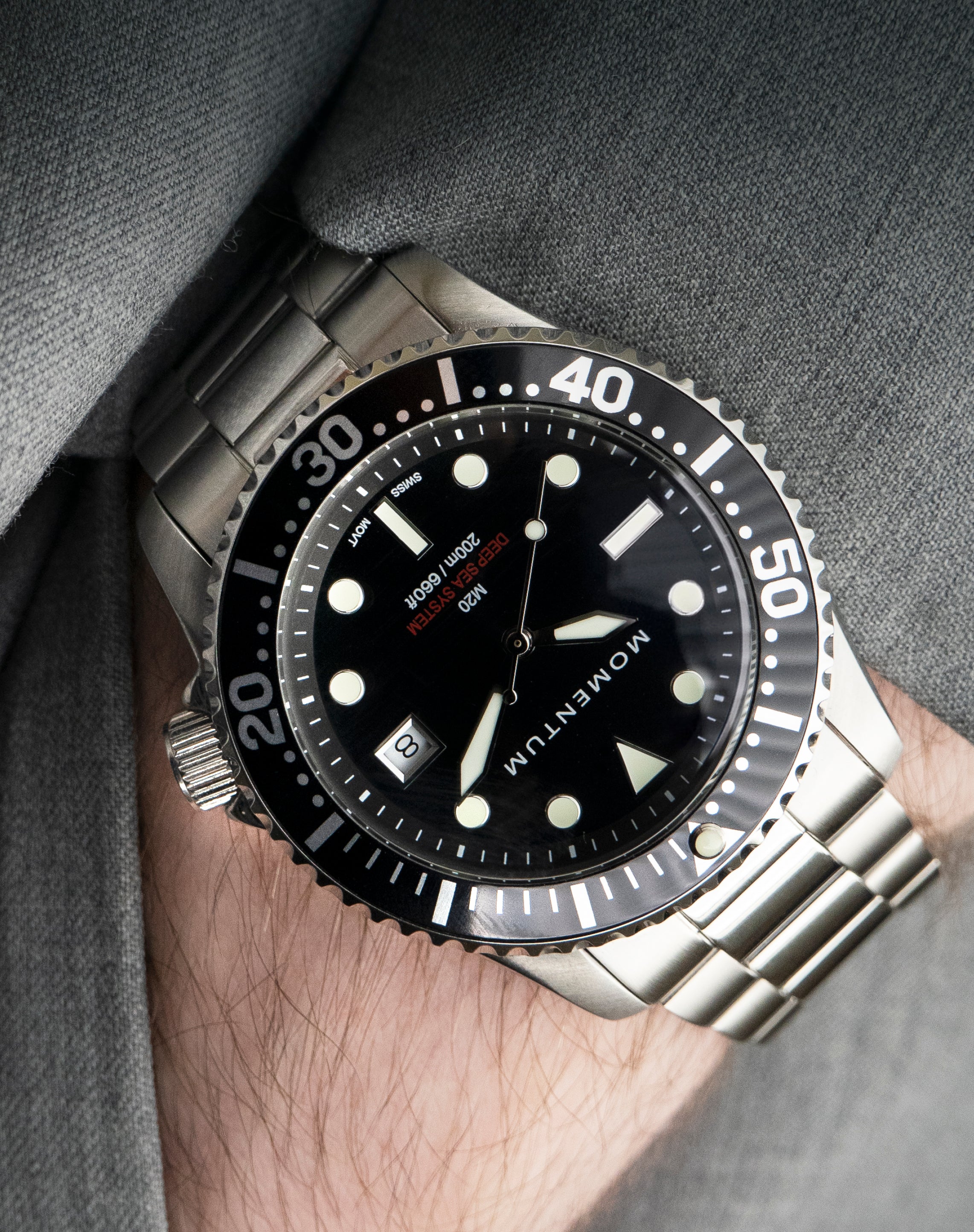 Momentum Watches | M20 DSS Diver | Classic Professional Dive Watch
