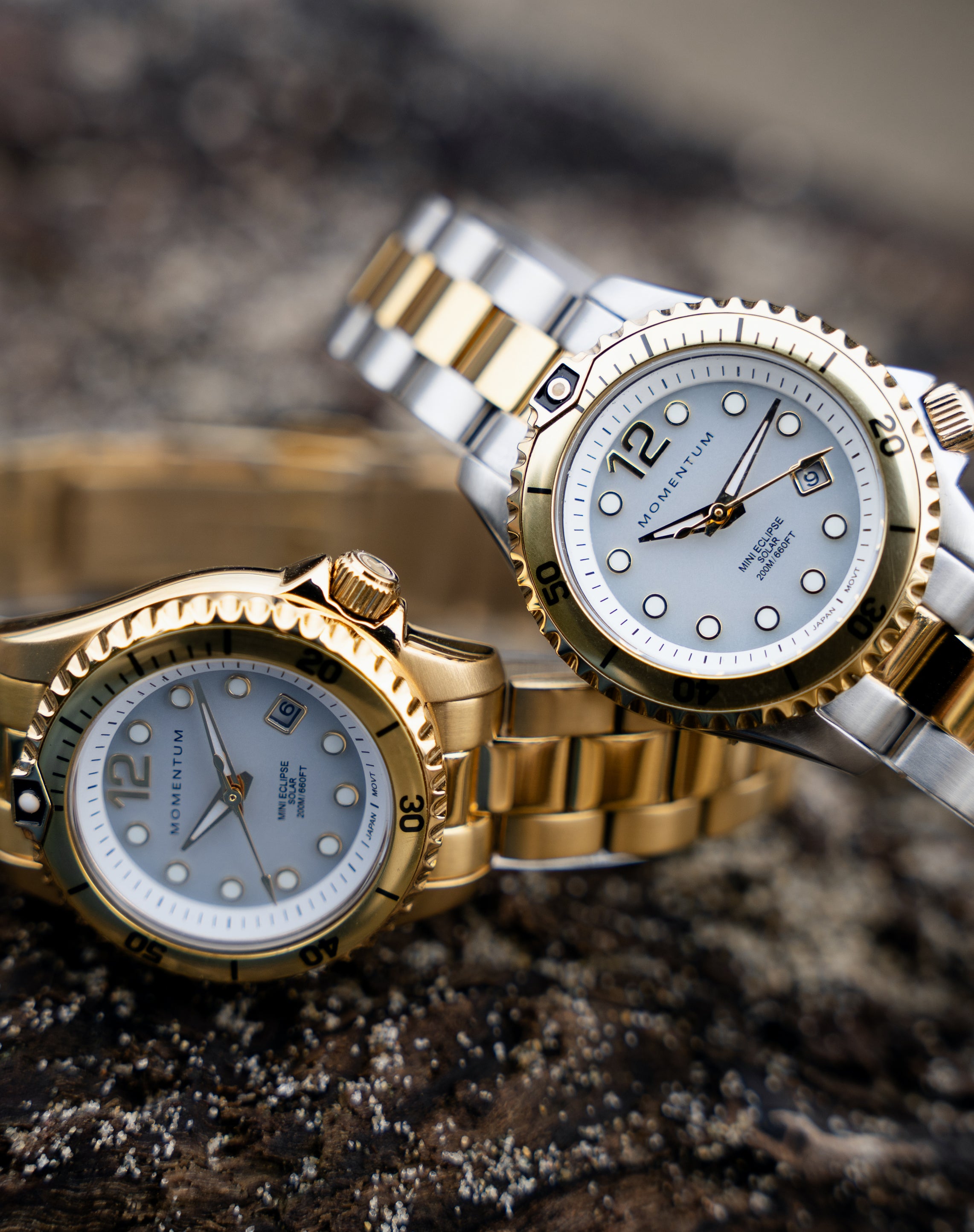 Champagne Mini Eclipse Solar - White | Ladies Gold Solar-Powered