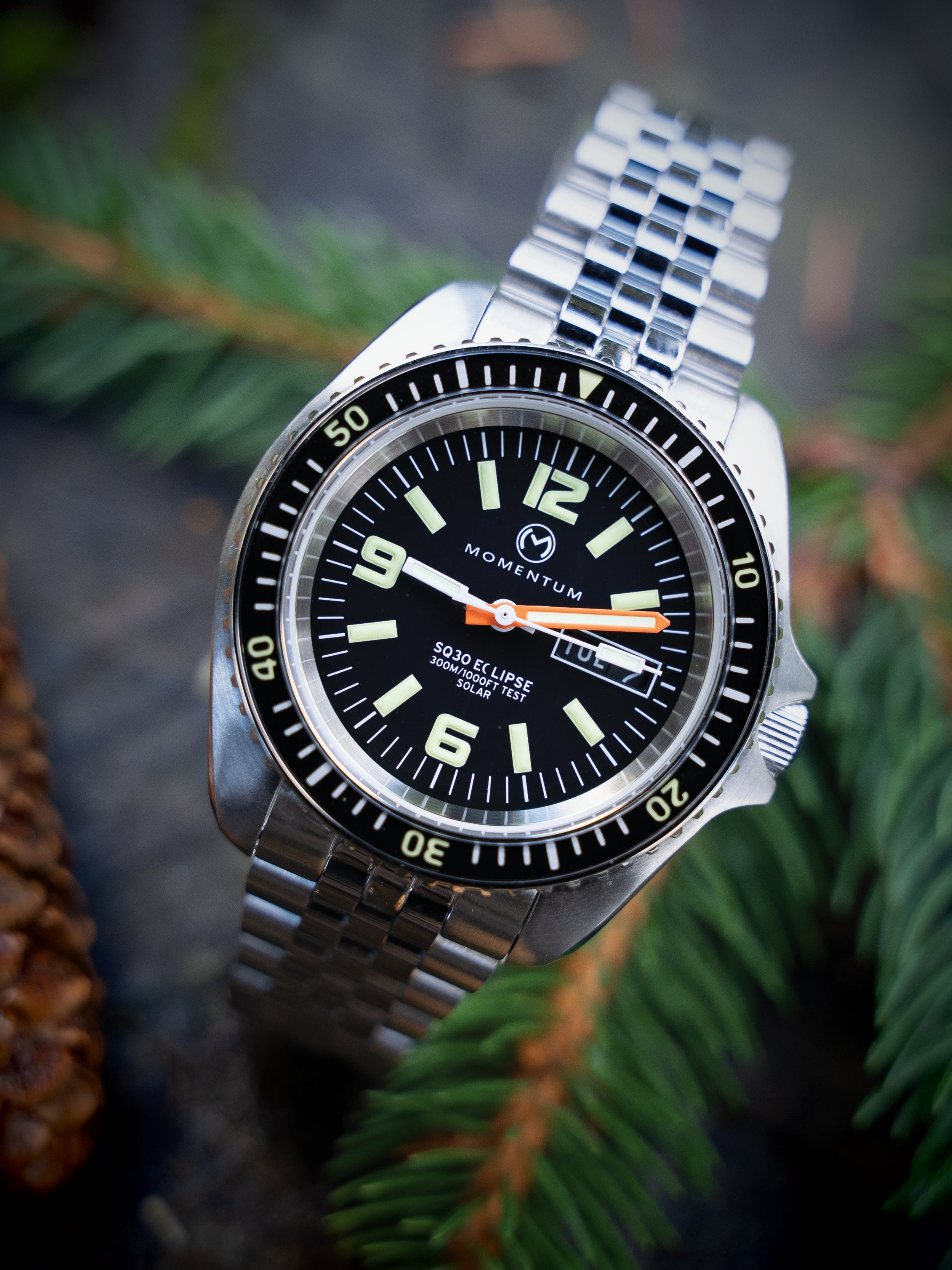 Sea Quartz 30 Eclipse - Solar Dive Watch [42mm]