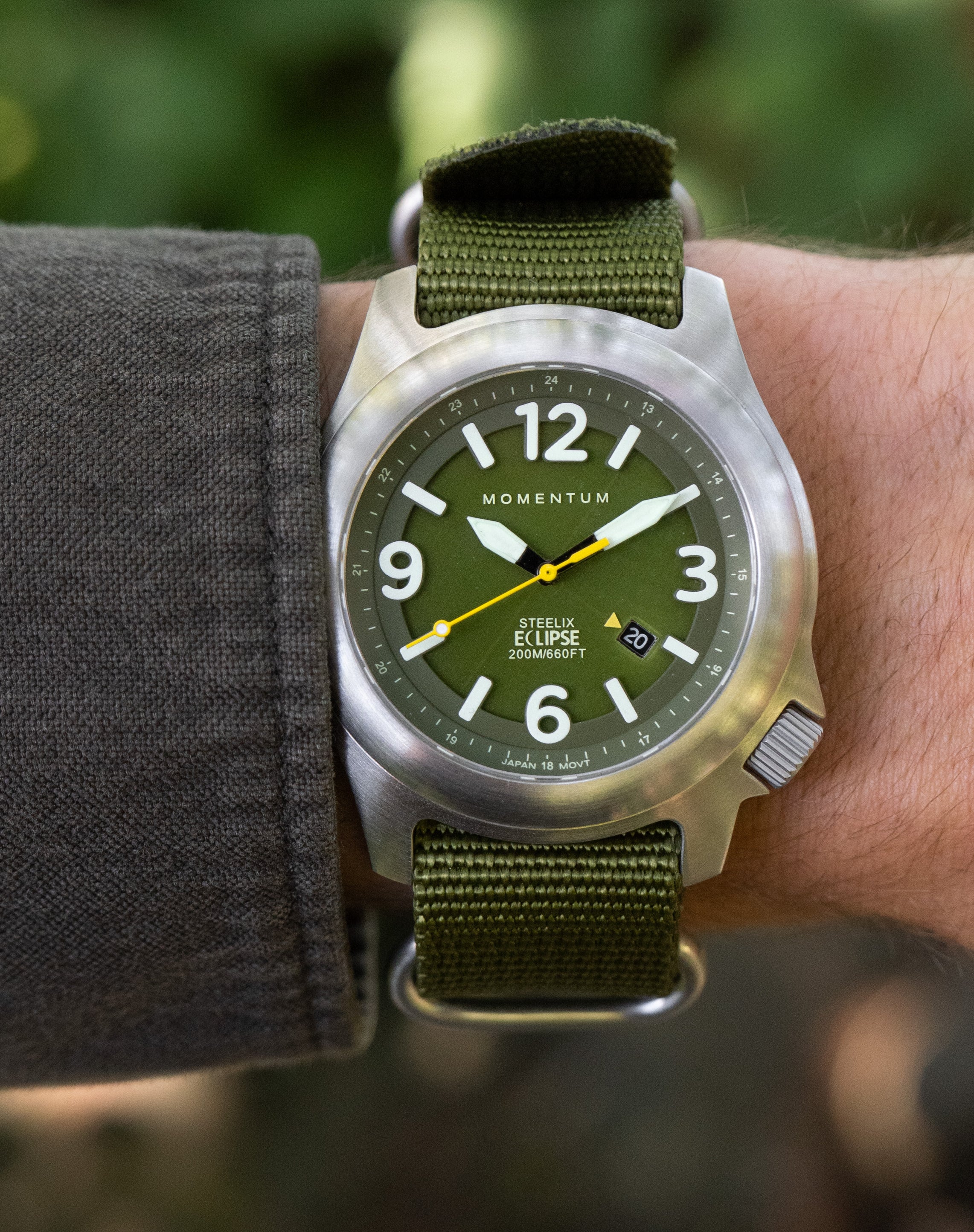 Steelix Eclipse - Solar [44mm] - Green