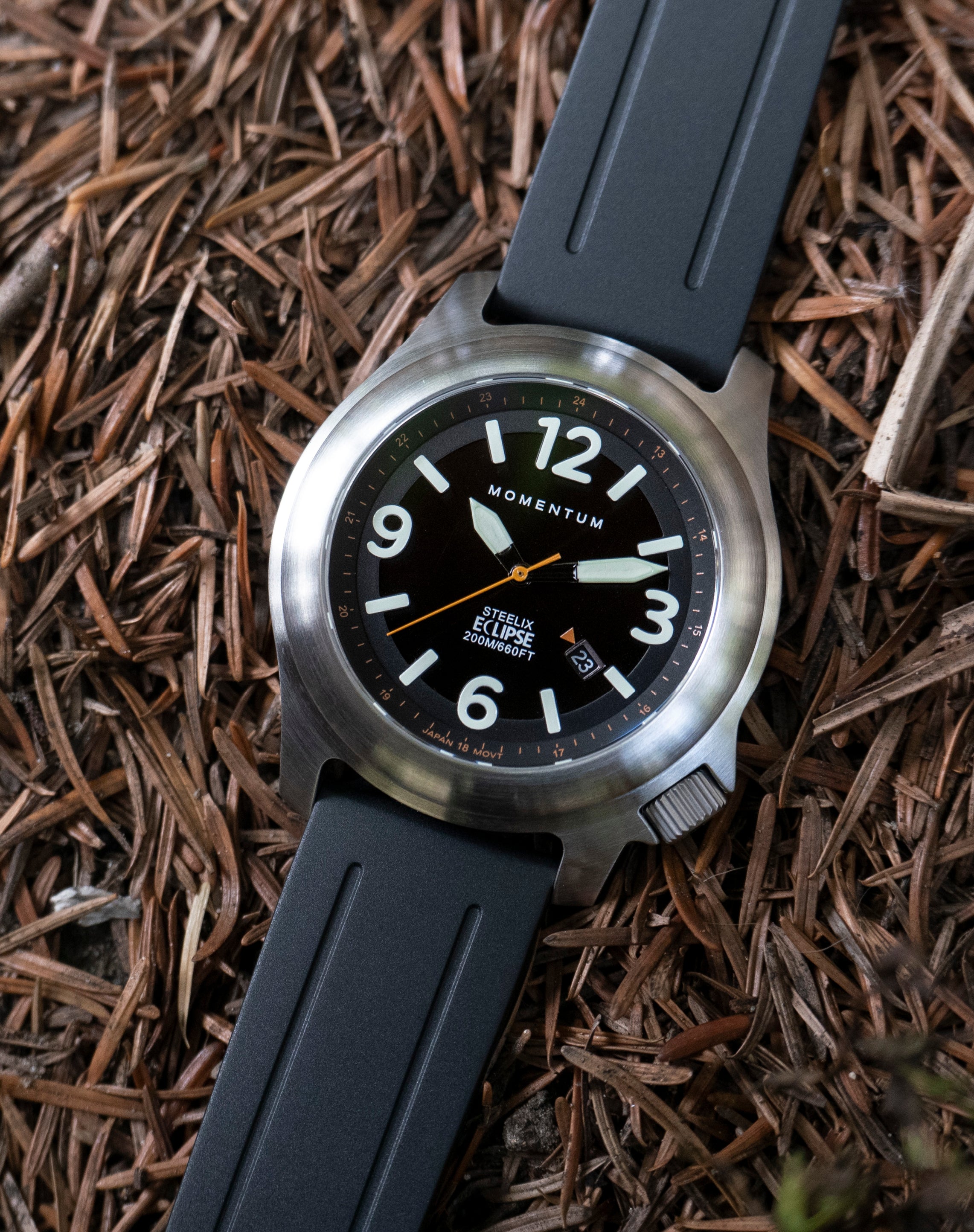 Steelix Eclipse [44mm] | Solar Field Watch | Momentum